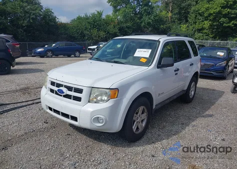 2011 Ford Escape Hybrid z USA, uszkodzony, nr VIN 1FMCU5K33BKC19625